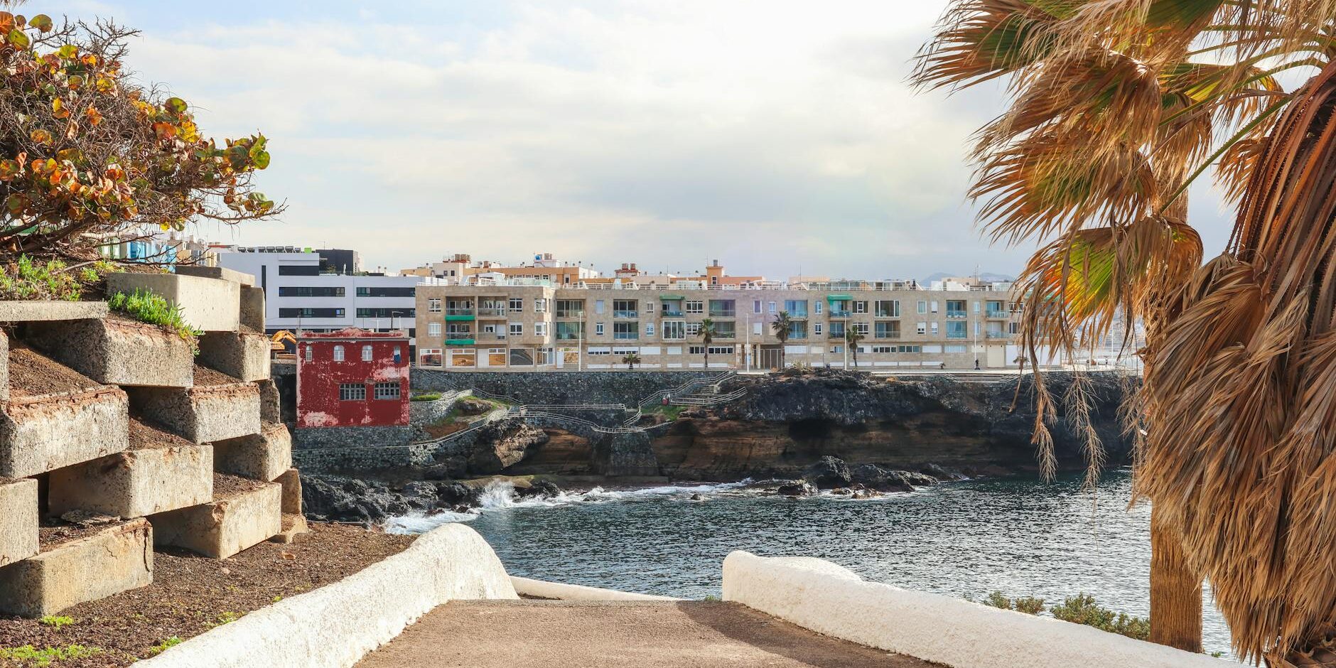 Que Incluye La Limpieza De Una Comunidad De Vecinos En Canarias